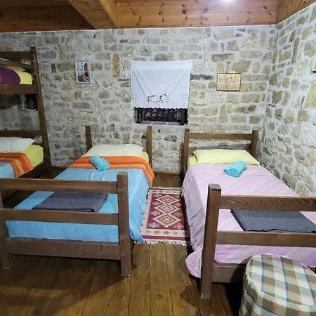 Guest House Mangalem Hostel *