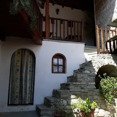 Guest House Mangalem