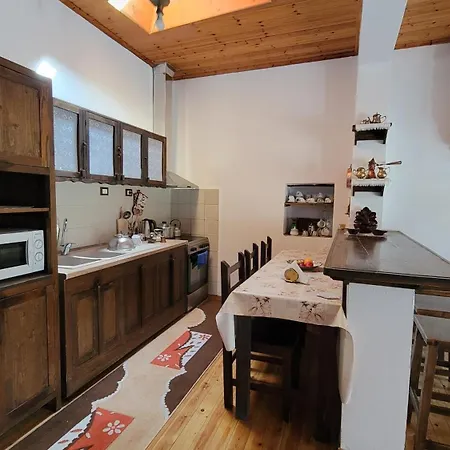 Mangalem Хостел *